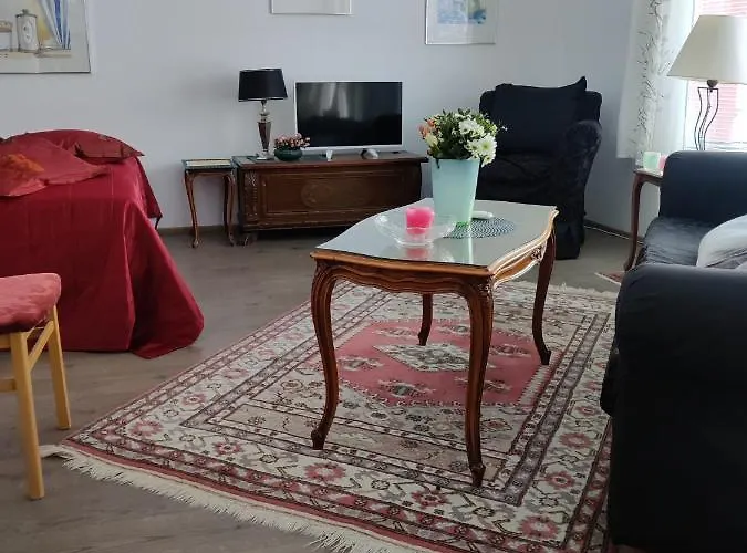 Pikkukoti Nonna بيت شباب *